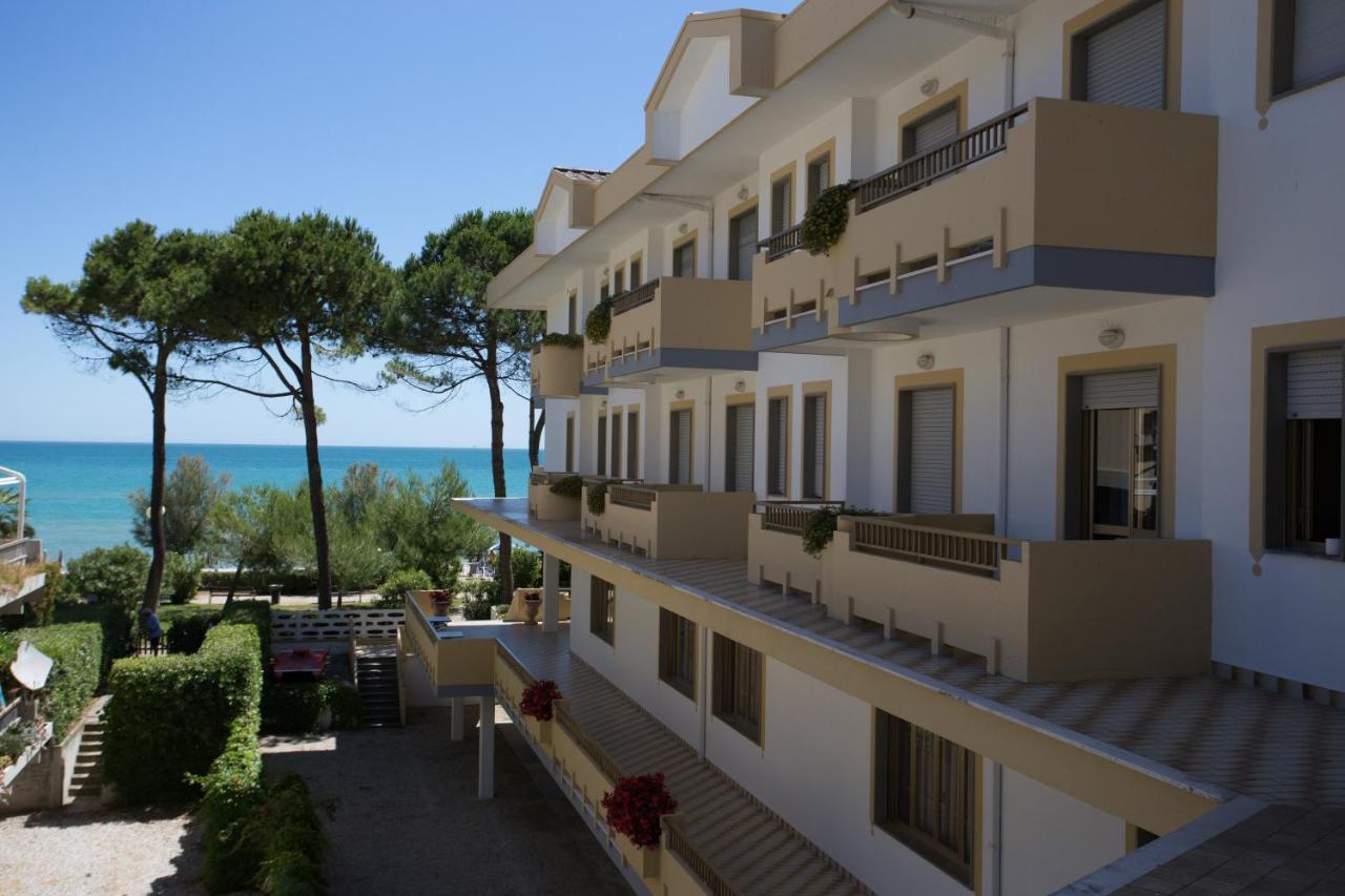 Hotel Abruzzo Pineto Extérieur photo