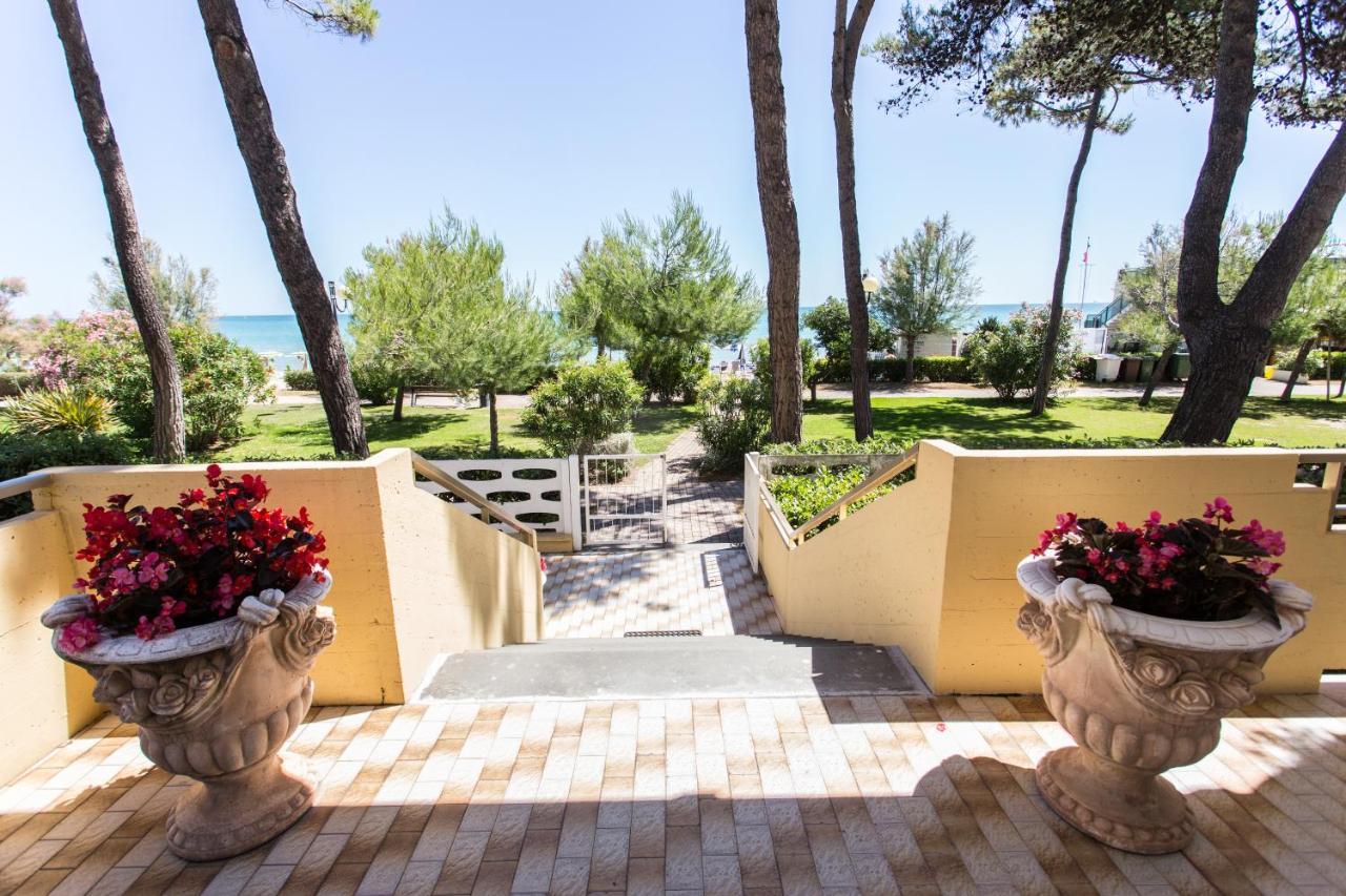 Hotel Abruzzo Pineto Extérieur photo