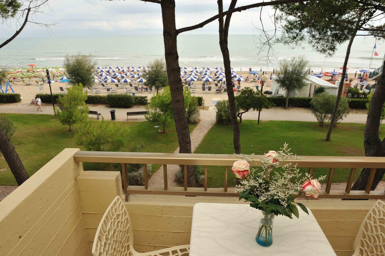Hotel Abruzzo Pineto Extérieur photo