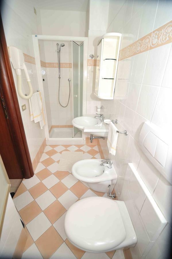 Hotel Abruzzo Pineto Chambre photo