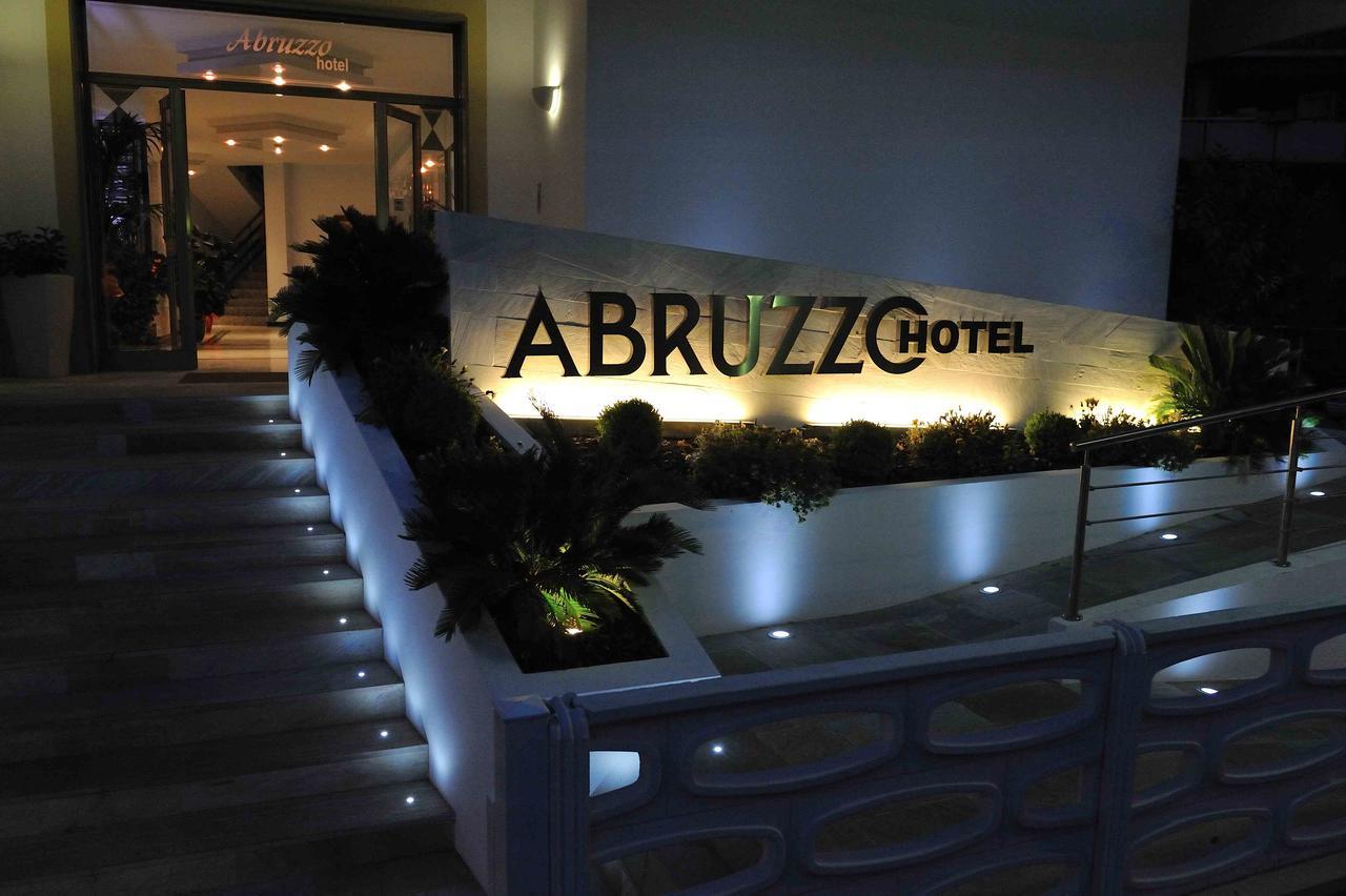 Hotel Abruzzo Pineto Extérieur photo