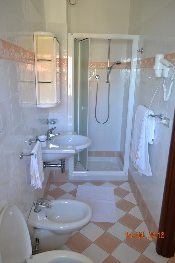 Hotel Abruzzo Pineto Extérieur photo