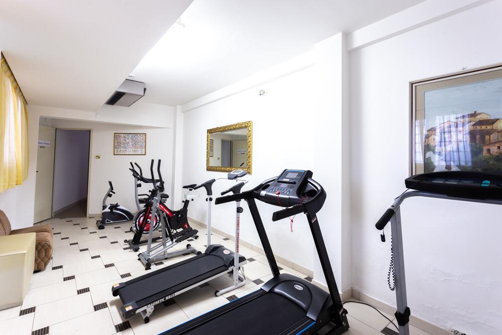 Hotel Abruzzo Pineto Extérieur photo